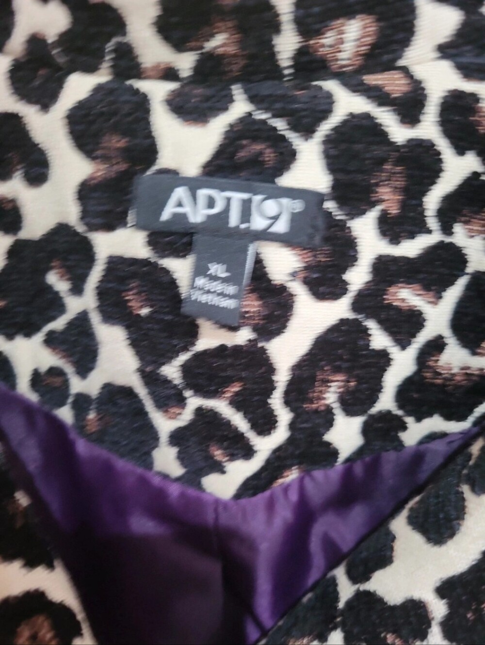 Leopard Jacket - Picture 3 of 4